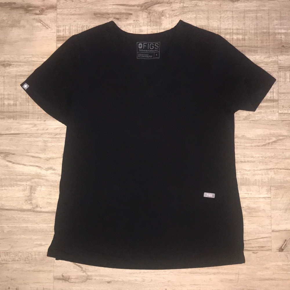 Black FIGS front pocket scrub top size S